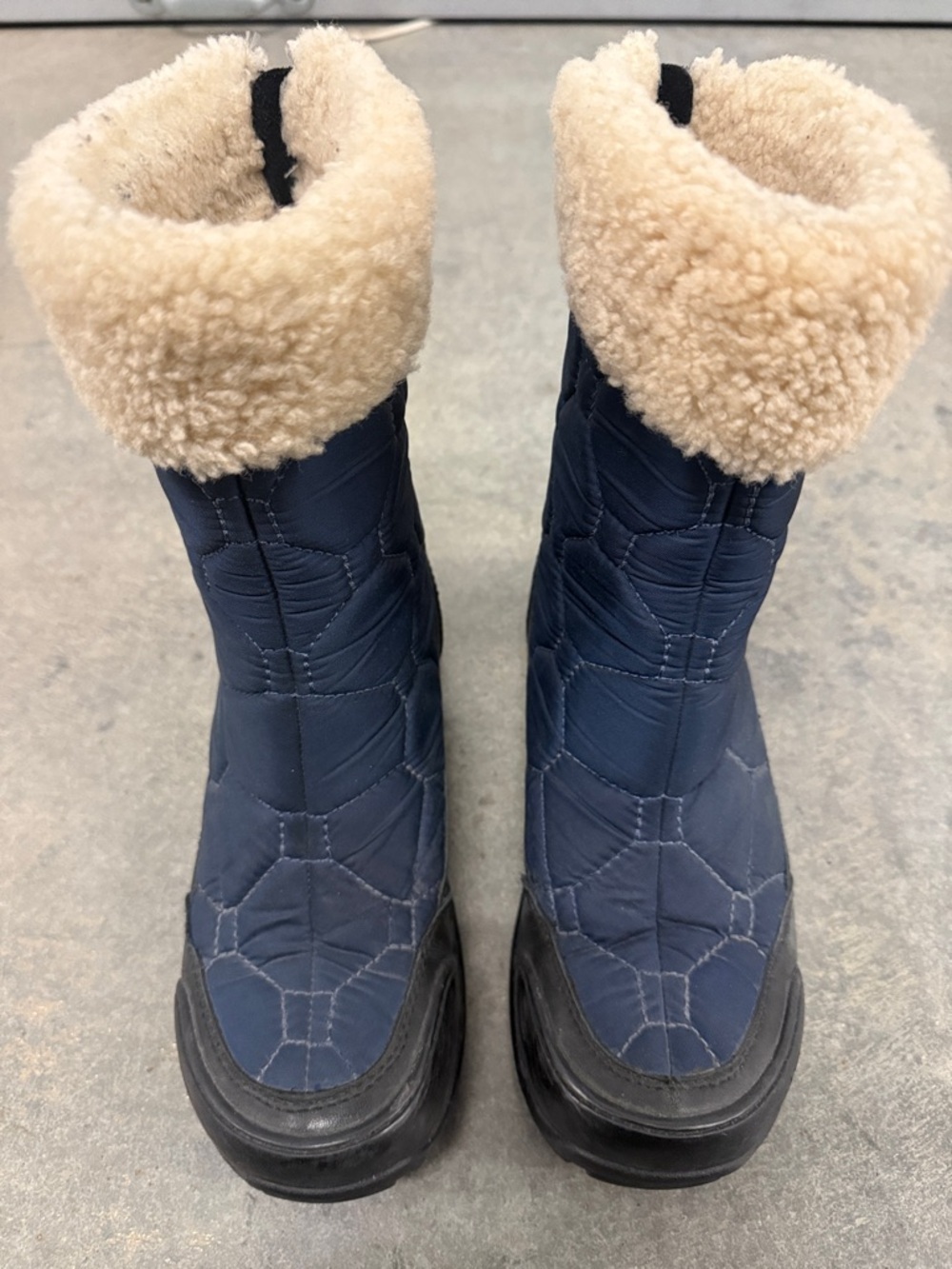 UGG vNavy Quilted Winter Boots with Cream Sherpa Cuff